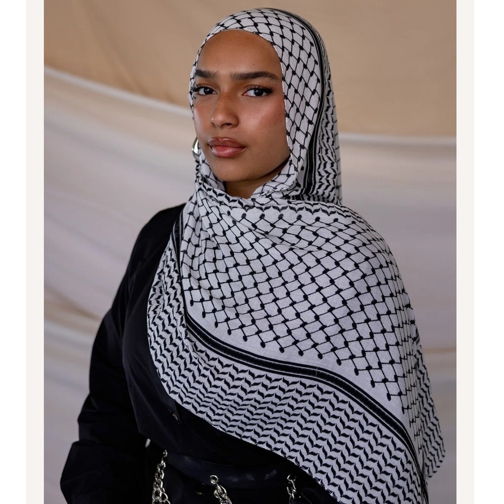 Vela‎ Kuffiyeh Black White Modal Hijab Standard 28x73 NWT Scarf